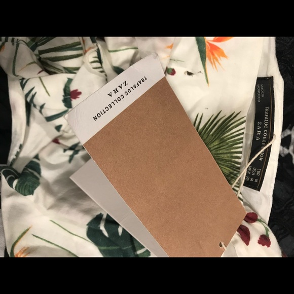 Zara Tropical Print Bralette Crop Top!✨ New-Boutique! - Picture 9 of 16